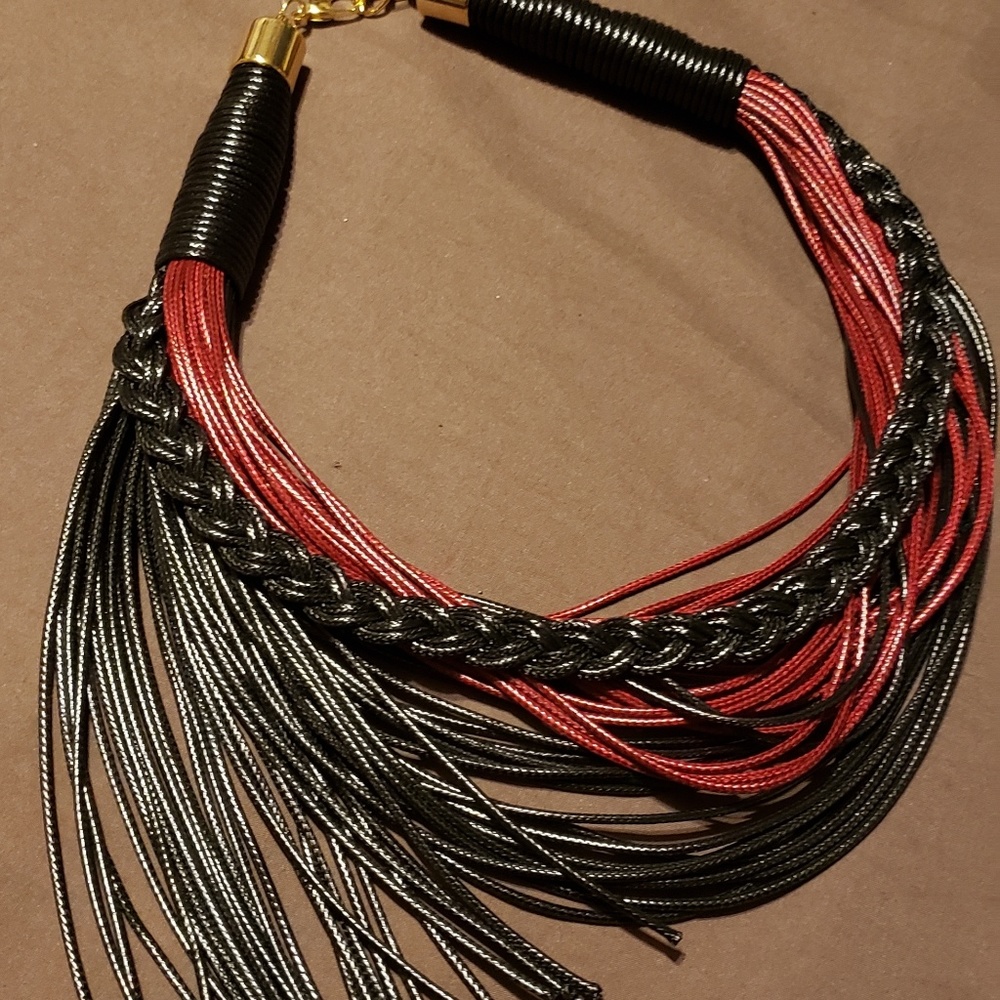 Statement necklace